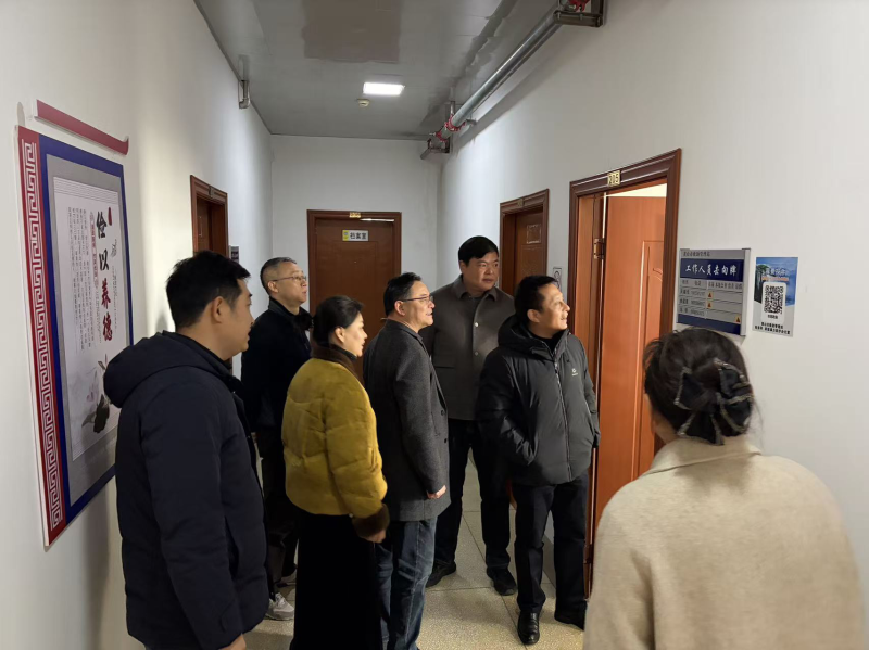 市民政局主要领导赴各直属单位开展节后调研督导